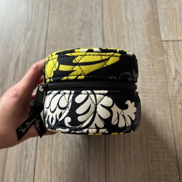 Vera Bradley Baroque Floral Pattern Jewelry Case Quilted Cotton Travel Organizer - Picture 8 of 17